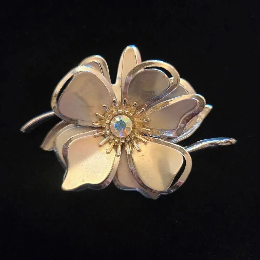 Vintage Silver Tone Flower Brooch Pin With Aurora Boreallis Center